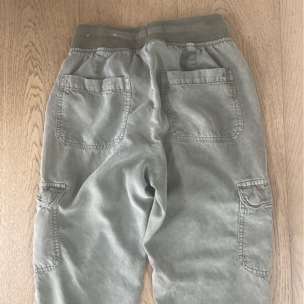 American eagle cargos. - Picture 5 of 5